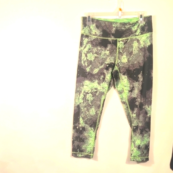 Active Basic Pants - Active Leggings Green and Black Neon Size Medium